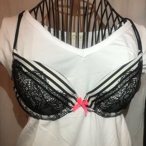 Victoria’s Secret Push-Up Bra 34A